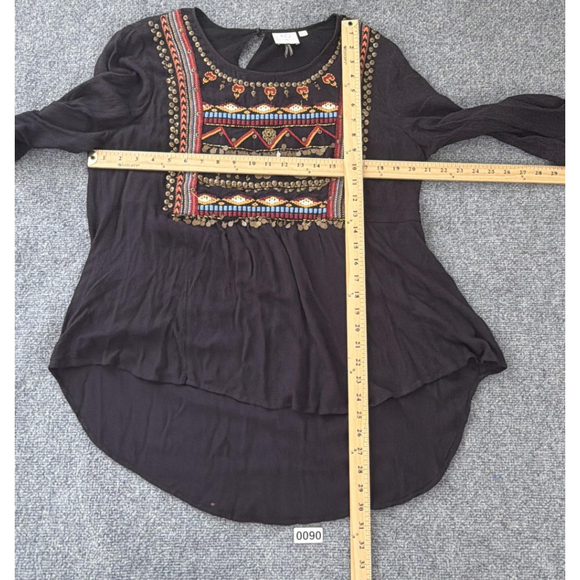 HD In Paris Anthropologie Top Womens 12 Black Embroidered Tunic Boho Crinkle - Picture 5 of 11